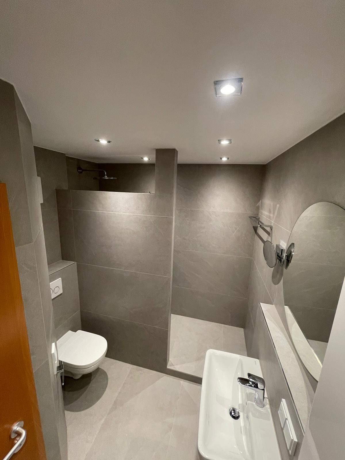 Nachher – Fertig saniertes Badezimmer 3