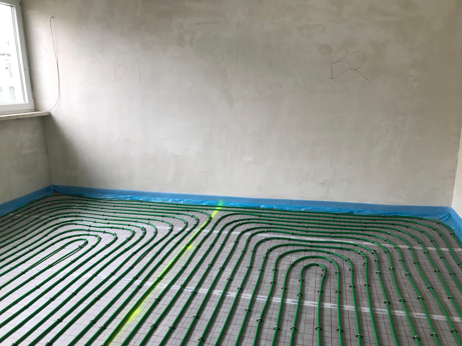 Fußbodenheizung Installation Phase 2